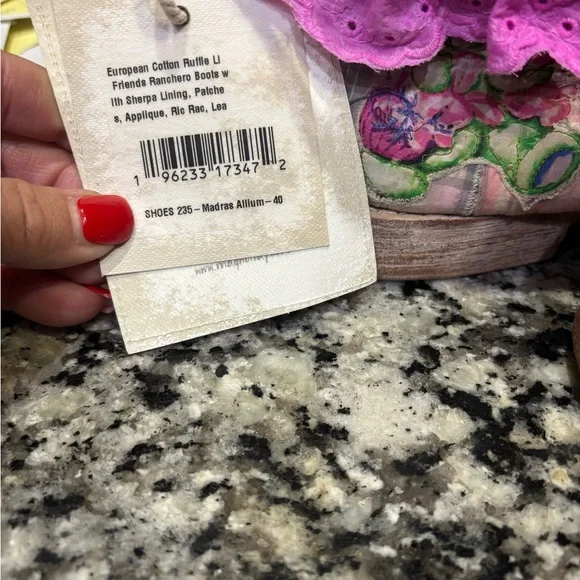 Magnolia Pearl Colorful Bunny Print Slippers. Pristine Condition, Never Worn - Picture 7 of 8